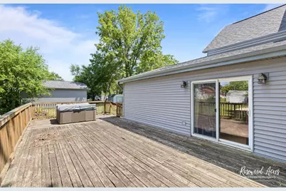 409 E Main Street, Peotone, IL 60468 - Photo 21