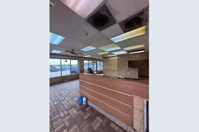 201 S Rand Road, Lake Zurich, IL 60047 - Photo 3