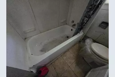 630 Belle Court, Phoenix, IL 60426 - Photo 9