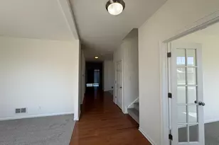 405 Preserve Dr, Genoa, IL 60135 - Photo 3