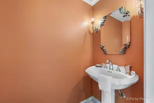 911 N Quince Ln, Mount Prospect, IL 60056 - Photo 23