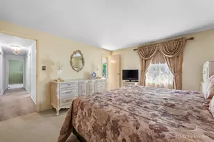 911 N Quince Ln, Mount Prospect, IL 60056 - Photo 17