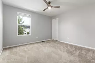 2003 Seaview Dr, Aurora, IL 60503 - Photo 27