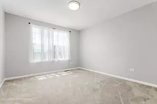 2003 Seaview Dr, Aurora, IL 60503 - Photo 23