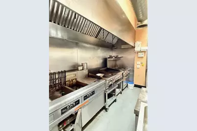 116 N Aberdeen Street, Chicago, IL 60607 - Photo 9