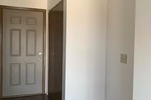 350 Woodridge Cir, South Elgin, IL 60177 - Photo 5