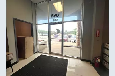 661 S Eastwood Drive, Woodstock, IL 60098 - Photo 3