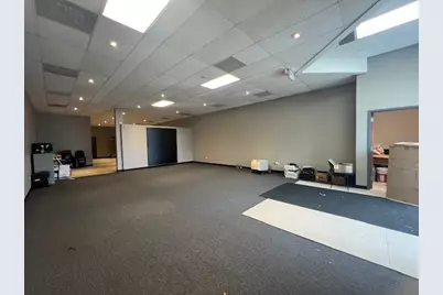 661 S Eastwood Drive, Woodstock, IL 60098 - Photo 5