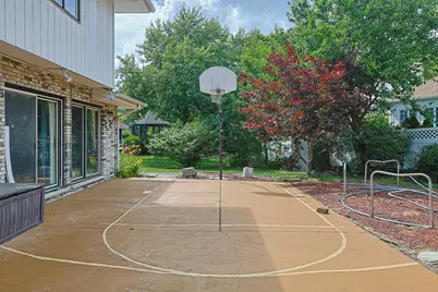 1532 Petersham Lane, Schaumburg, IL 60173 - Photo 33