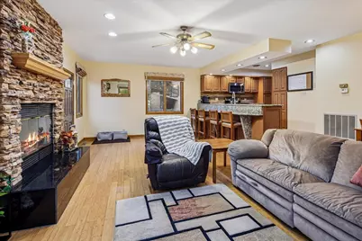 7531 W Cleveland Street, Niles, IL 60714 - Photo 5