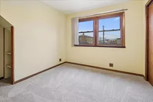 7531 W Cleveland St, Niles, IL 60714 - Photo 19