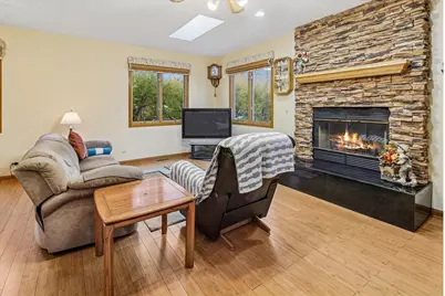 7531 W Cleveland Street, Niles, IL 60714 - Photo 3