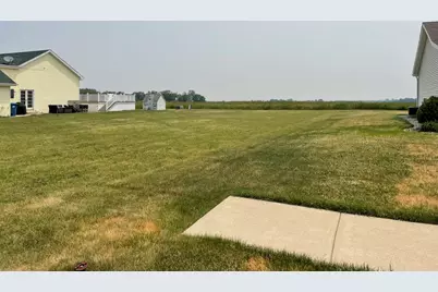 946 Louise Drive, Momence, IL 60954 - Photo 1