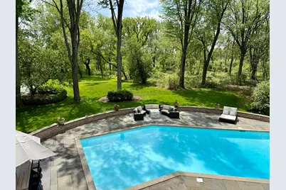 285 W Westminster Avenue, Lake Forest, IL 60045 - Photo 3