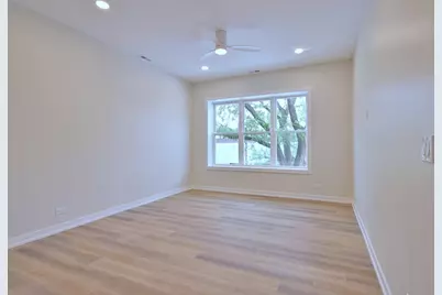 7518 Madison Street #E, Forest Park, IL 60130 - Photo 13