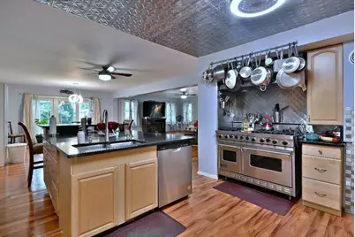 446 S Stratford Avenue, Elmhurst, IL 60126 - Photo 9