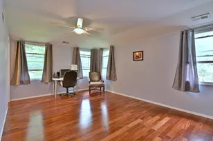 446 S Stratford Ave, Elmhurst, IL 60126 - Photo 19