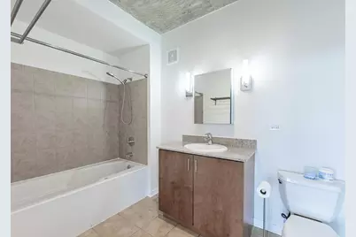 611 S Wells Street #2301, Chicago, IL 60607 - Photo 23