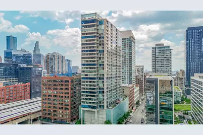 611 S Wells Street #2301, Chicago, IL 60607 - Photo 3