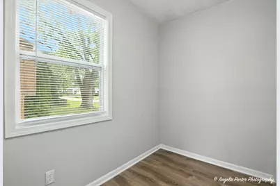 4420 Clearview Drive, McHenry, IL 60050 - Photo 7