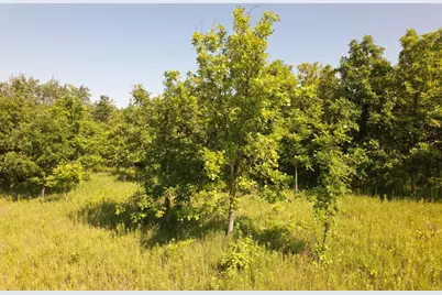 1607 Wheeler Road, Kirkland, IL 60146 - Photo 53