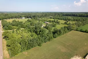 1607 Wheeler Rd, Kirkland, IL 60146 - Photo 39