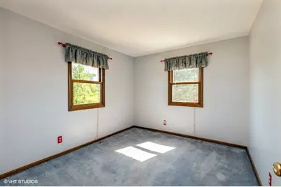 1607 Wheeler Road, Kirkland, IL 60146 - Photo 25