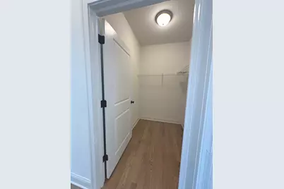 9014 Gloucester Road, Woodridge, IL 60517 - Photo 15