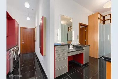 333 W Hubbard Street #1006, Chicago, IL 60654 - Photo 37