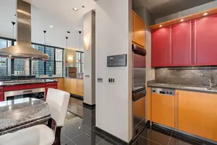 333 W Hubbard St, Chicago, IL 60654 - Photo 15