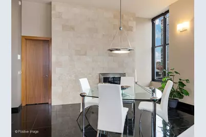 333 W Hubbard Street #1006, Chicago, IL 60654 - Photo 5