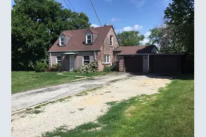 206 E Camp McDonald Road, Prospect Heights, IL 60070 - Photo 1