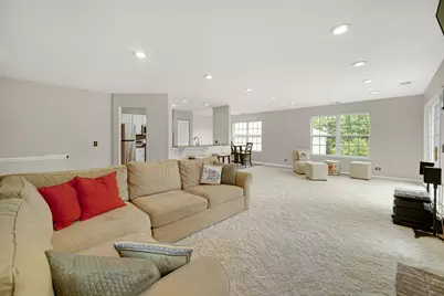 2623 Cobblestone Drive, Crystal Lake, IL 60012 - Photo 7