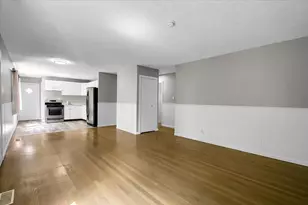 22255 Merrill Ave, Sauk Village, IL 60411 - Photo 9