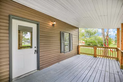 208 E 1790 North Road, Gilman, IL 60938 - Photo 5