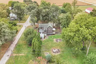 208 E 1790 North Rd, Gilman, IL 60938 - Photo 37