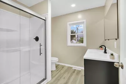 208 E 1790 North Road, Gilman, IL 60938 - Photo 15