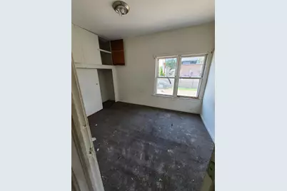 120 E Kensington Avenue, Chicago, IL 60628 - Photo 13