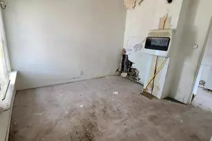 120 E Kensington Ave, Chicago, IL 60628 - Photo 11