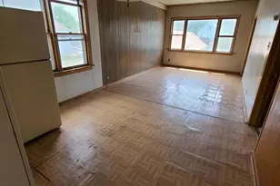 120 E Kensington Ave, Chicago, IL 60628 - Photo 3