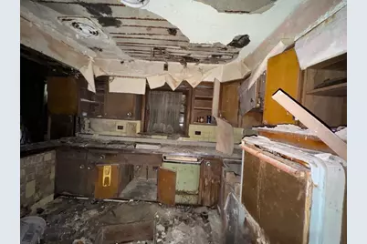 2650 E 77th Street, Chicago, IL 60649 - Photo 3