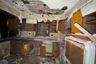 2650 E 77th St, Chicago, IL 60649 - Photo 3