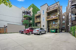 716 W Barry Ave, Chicago, IL 60657 - Photo 29