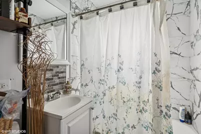 3212 Lindenwood Lane, Glenview, IL 60025 - Photo 9