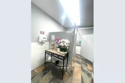 1747 W Golf Road, Mount Prospect, IL 60056 - Photo 29