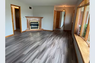 227 S 6th Street, Hennepin, IL 61327 - Photo 3