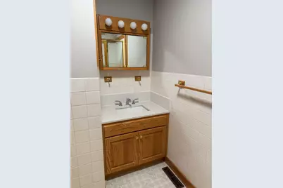 227 S 6th Street, Hennepin, IL 61327 - Photo 13