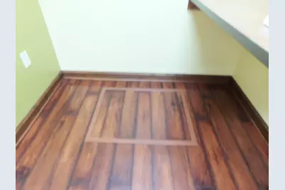 525 W Main Street, Kirkland, IL 60146 - Photo 9