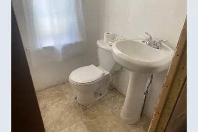 129 E Kensington Avenue, Chicago, IL 60628 - Photo 7