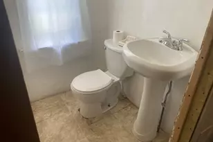 129 E Kensington Ave, Chicago, IL 60628 - Photo 7